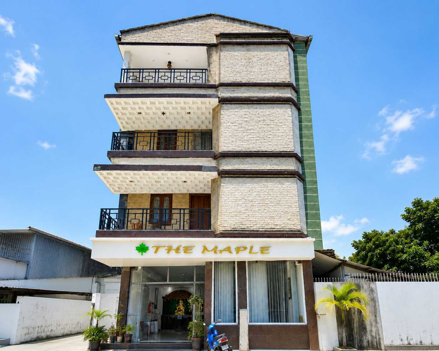 Super Collection O Sevoke Crossway Siliguri Formerly Maple - Tap to explore photos