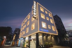 FabHotel Church View - 500m from New Delhi Railway Station