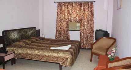 Hotel Menino Room Type - Deluxe Ac Room