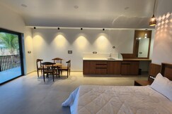 Amrutiya Farmview Suit