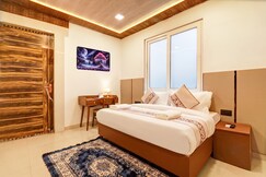 Address of Golden Key Rohini Near Rohini Sec 18-19 Metro