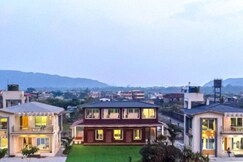 Zenzi Villa 10BHK with Twin Pool & Conference Area