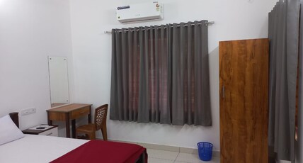 Pauls Homestay Room Type - Deluxe Double Room