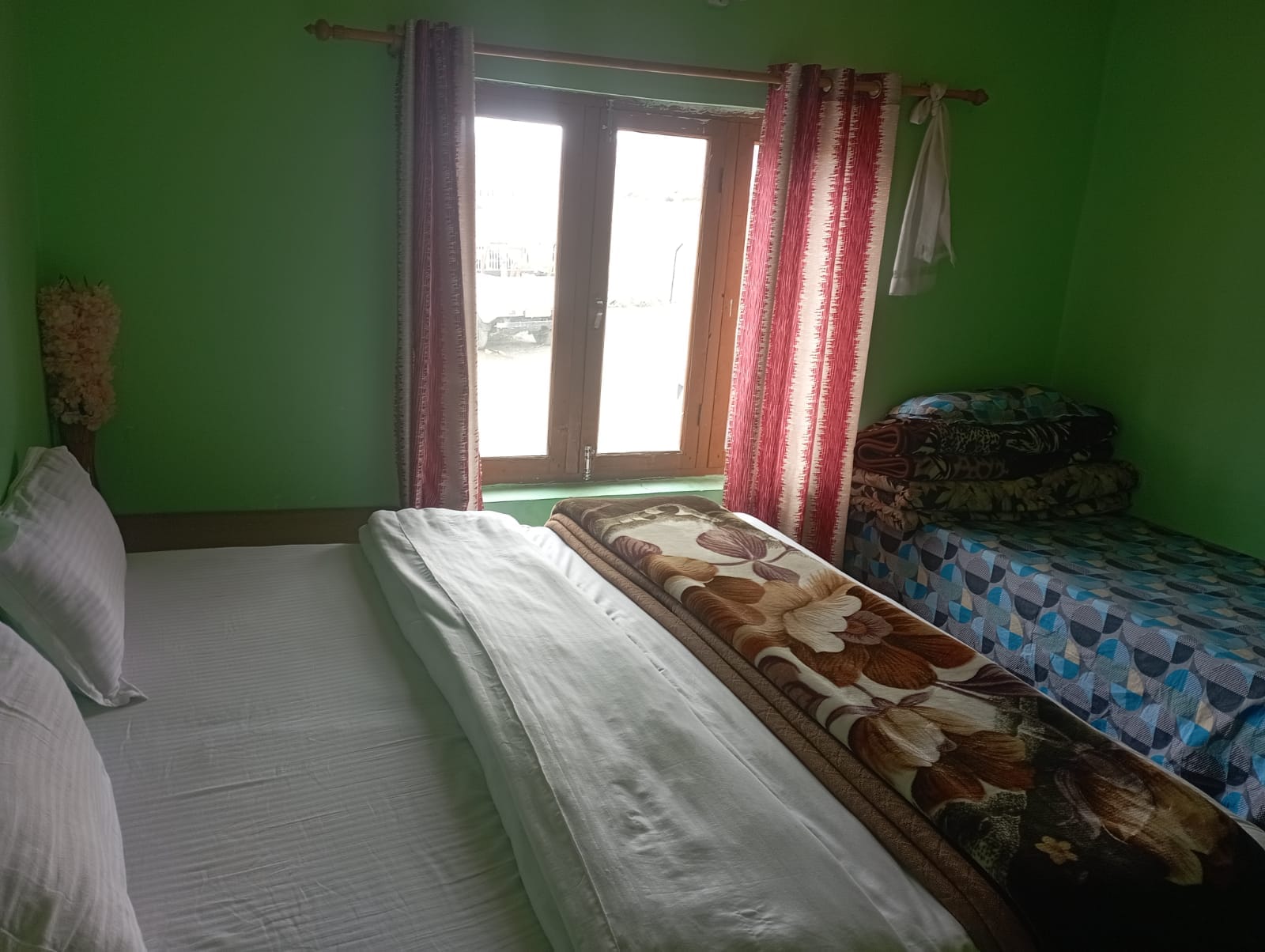 Namdruk house Hanle - Tap to explore photos