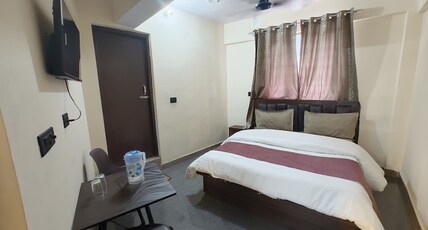 Raj Rajeshwari Home Stay Room Type - Bedroom 1