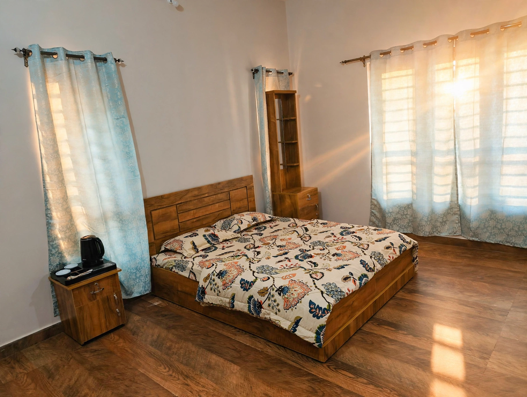 Capital Mansion 3Bdrm EstateView Villa: AryaGroup - Tap to explore photos