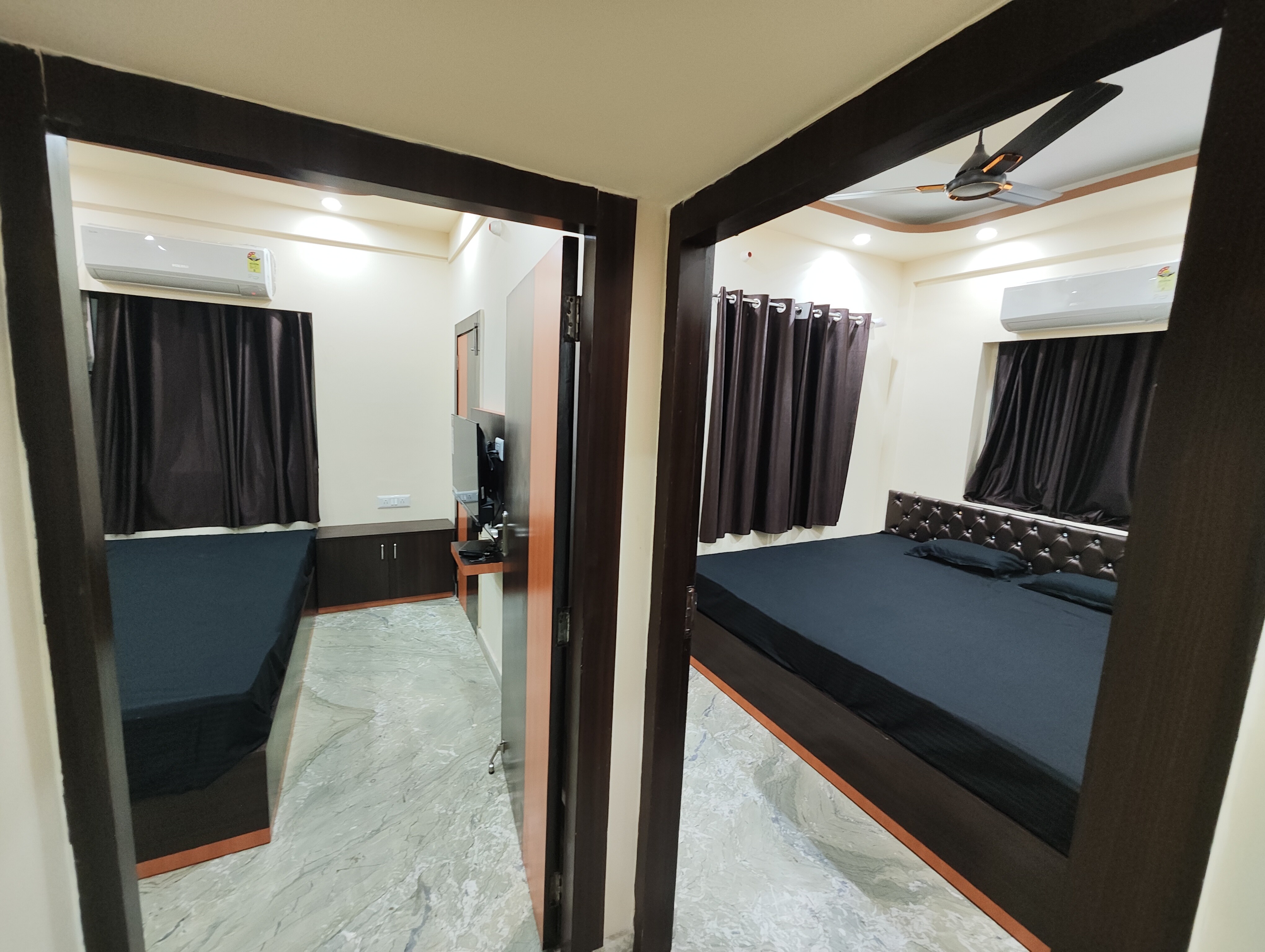 Big and Stylish 2BHK Service Apt for Family and Groups - Tap to explore photos