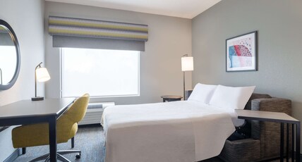Hampton Inn West Palm Beach Florida Turnpike Room Type - 1 KING BED NONSMOKING