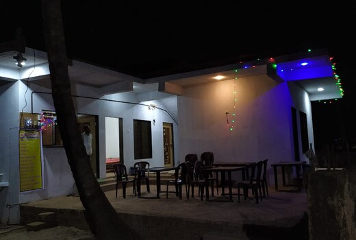 Dadu Dichwalkar Homestay