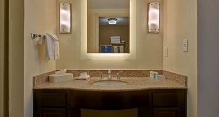 Homewood Suites by Hilton Denver Tech Center Room Type - 1 KING 1 BDRM STE