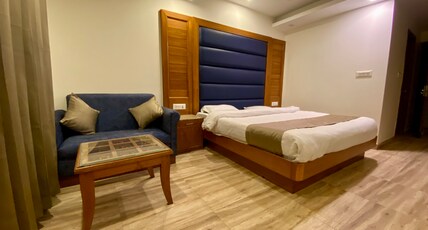 Hotel India Room Type - EXECUTIVE ROOM- MOUNTAIN VIEW