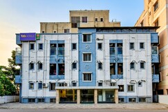 FabHotel SRH - Nr. Rajiv Gandhi Infotech Park