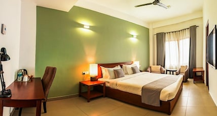 Morven Hotel Colombo Room Type - Superior City View King Bed