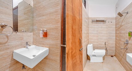 Super Townhouse Hotel O Benchmark Room Type - Classic