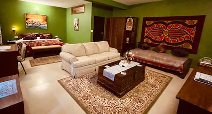 Habba Kadal Kashmiri Heritage Hotel Room Type - Courtyard View Suites Habba Kadal Kashmiri Heritage Hotel Room Type - Courtyard View Suites