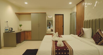 HOTEL ANANTH INN Room Type - Suite Room