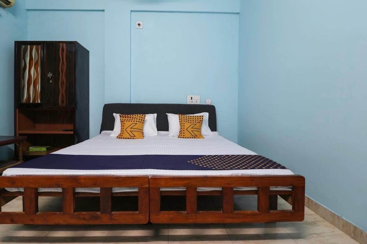 Ranjees Rest Inn , Bekal - Tap to explore photos