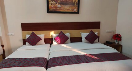 Hotel Dwarika Room Type - Deluxe Room