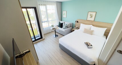 Wellness Stay and Hotel Sukhumvit 107 Room Type - Superior Double Room With Sofa-bed Wellness Stay and Hotel Sukhumvit 107 Room Type - Superior Double Room With Sofa-bed