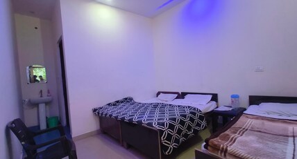 Shivanya Guest House & Restaurant Room Type - Bedroom 11