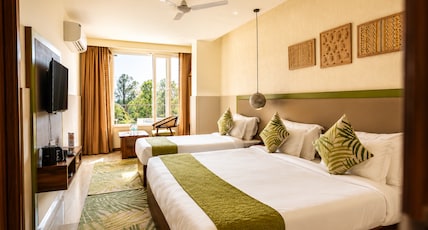 The Manor House Boutique Stays Room Type - Premium Triple Bed Room The Manor House Boutique Stays Room Type - Premium Triple Bed Room