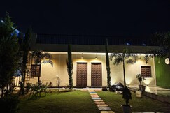 Address of Saray Villas- 2 Room Villa