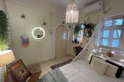 Cozy classic Bohemian house