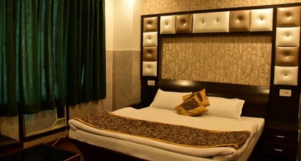 Hotel Red Rose @Bus Stand Jammu Room Type - Deluxe  Room