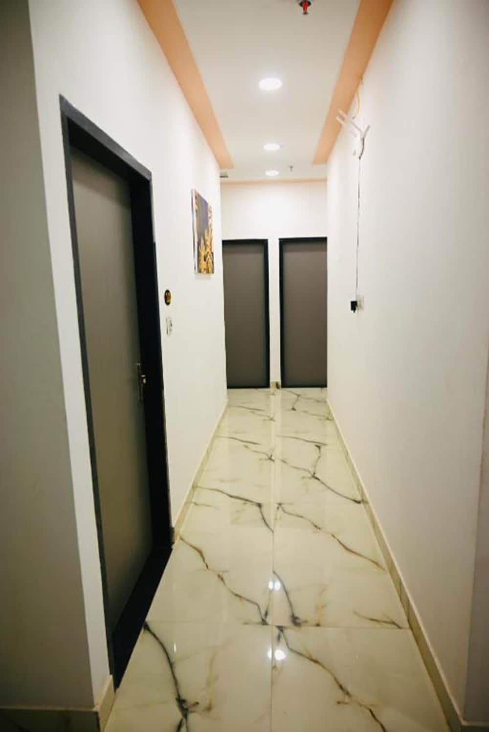 Hotel Enclave Bikaner - Tap to explore photos