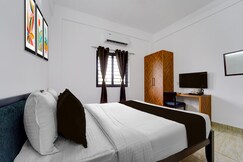 Hotel O Nettoor Junction Kochi Formerly Radhika Residency