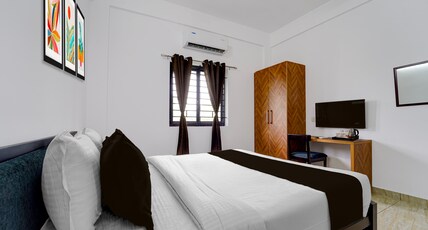 Super Hotel O Nettoor Junction Kochi Formerly Radhika Residency Room Type - Classic Super Hotel O Nettoor Junction Kochi Formerly Radhika Residency Room Type - Classic