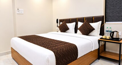 hotel trivana Room Type - Premium Room