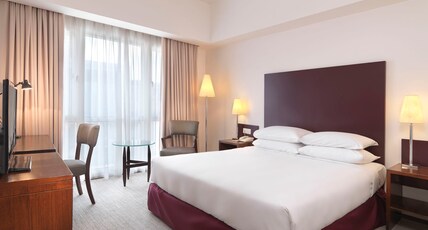 Hotel Capitol Kuala Lumpur Room Type - Deluxe Queen