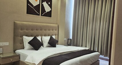 Hotel Crystal Sarovar Room Type - Deluxe AC Room