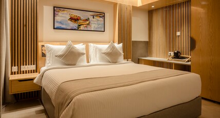 Hotel Lake View Room Type - Deluxe
