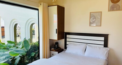 Laguna Blu Beach Villa Room Type - Deluxe Double Room - Sea View