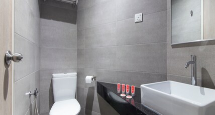 Yootel Boutique Hotel Room Type - Standard King