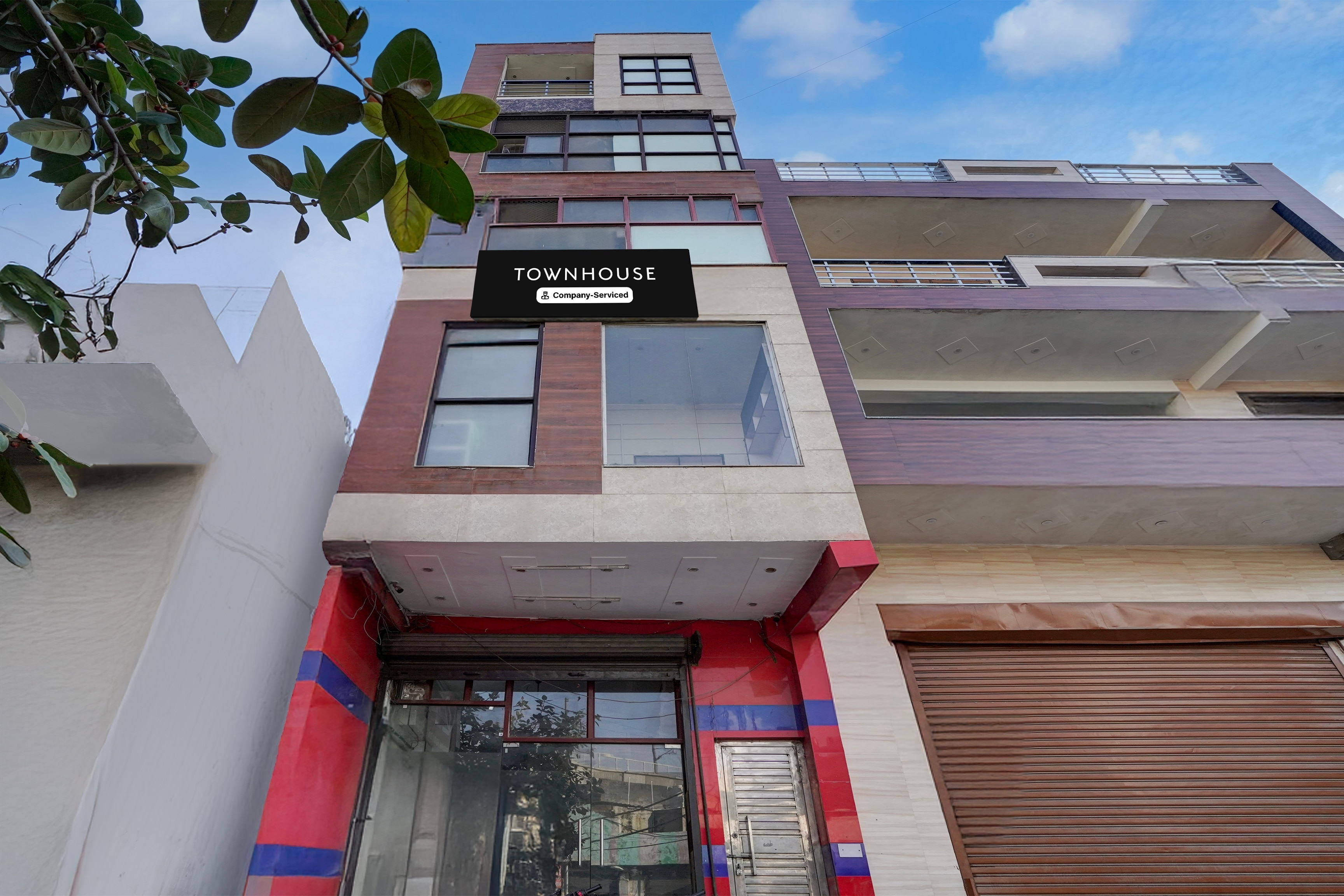 Townhouse Johri Enclave Metro Station Formerly Second Home - Tap to explore photos