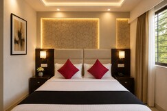 Hotel Galaxy Comforts - Andheri East - Near Airport