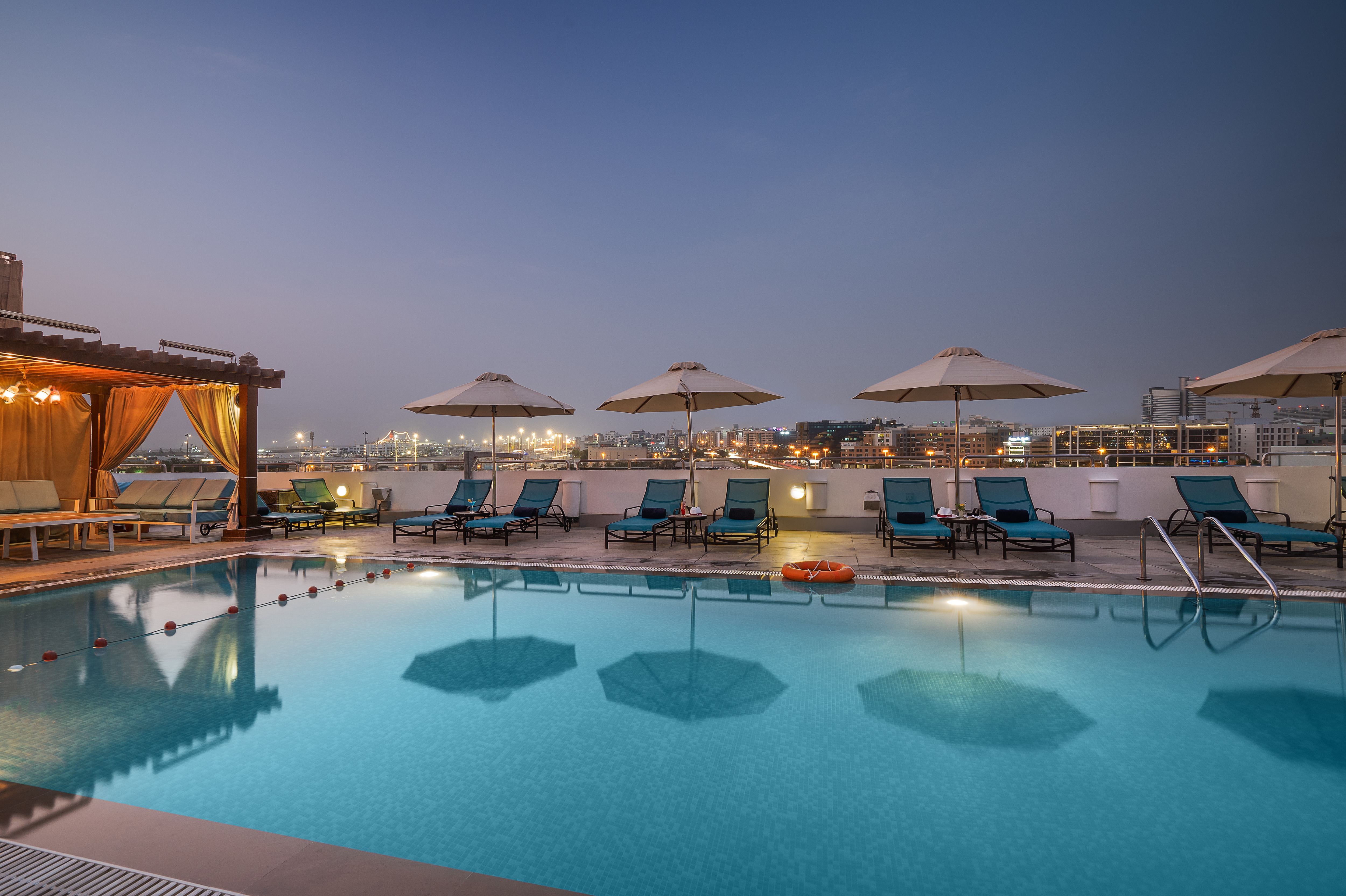 Hilton Garden Inn Dubai Jumeirah - Tap to explore photos