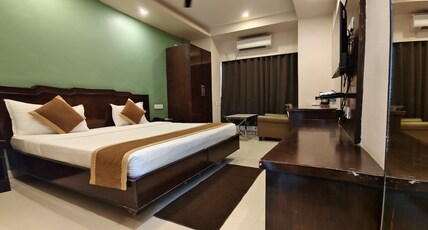 Hotel Railview Room Type - AC Classic Rooms