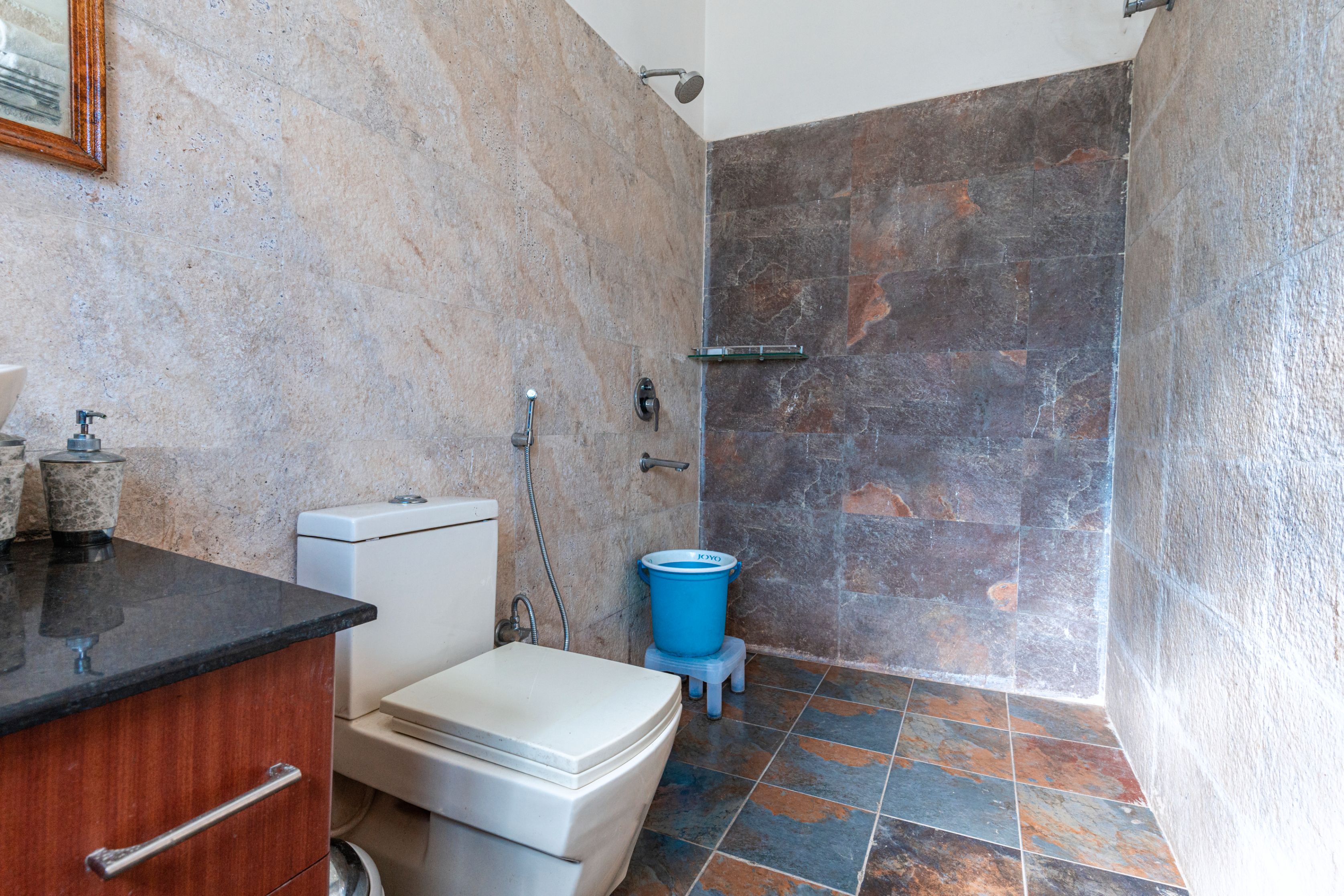 Nirvana Homestay - Tap to explore photos
