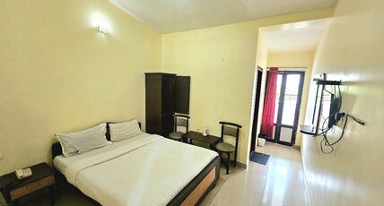 RJ Inn Hotel Room Type - Deluxe Double