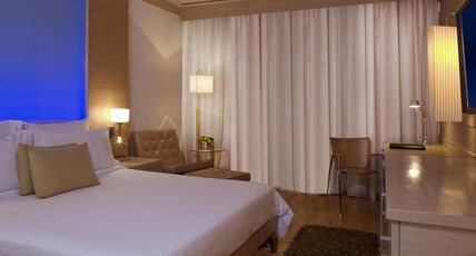 Le Meridien Delhi Room Type - Superior Queen with City View