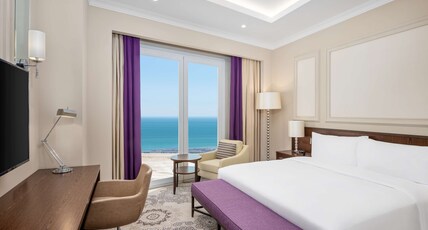 Hilton Al Khobar King Fahd Causeway Room Type - KING GUEST ROOM W SEA VIEW
