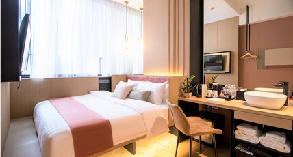 HOTEL NUVE ELEMENTS Room Type - Premier King