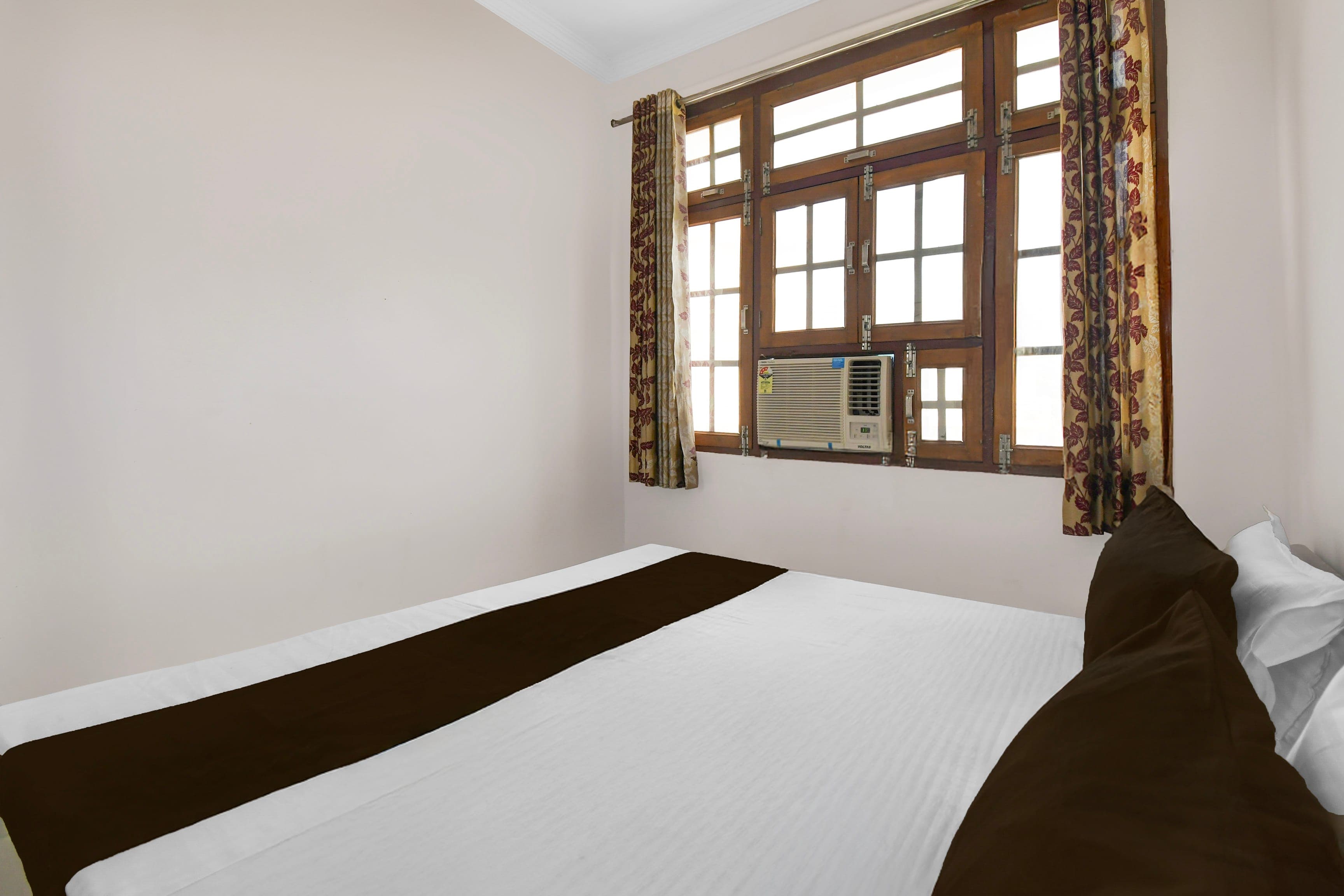 Hotel O New Shagun Vatika Lawn & Hotel - Tap to explore photos