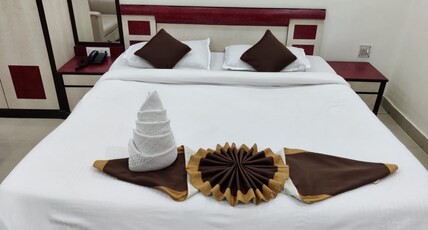 Hotel Saptaparna Room Type - AC. Deluxe