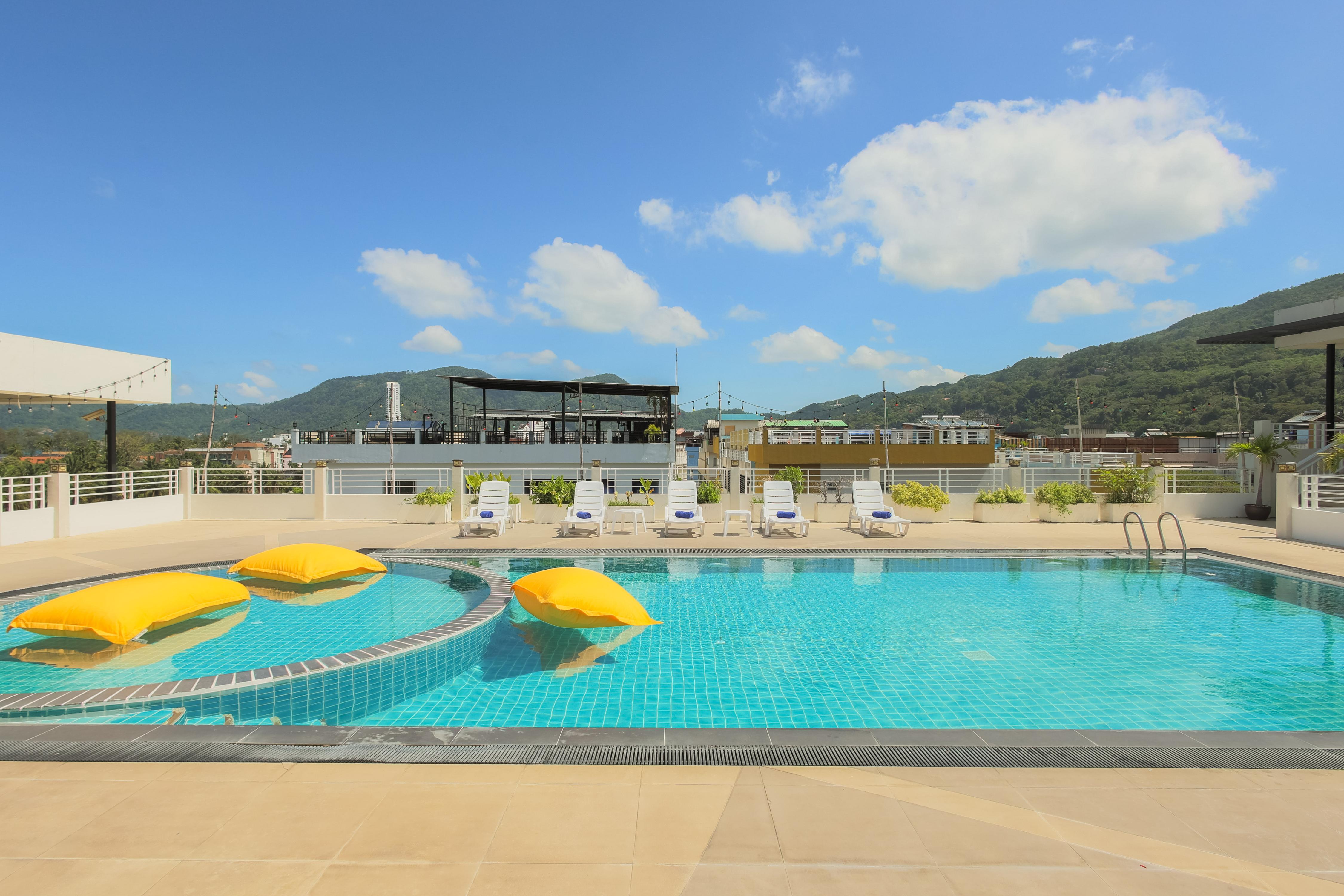 The ASHLEE Plaza Patong Hotel & Spa - Tap to explore photos