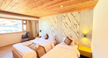 Hotel Aristocrat Darjeeling by Baizus Hotels and Resorts Room Type - Premium Executive Triple View Room